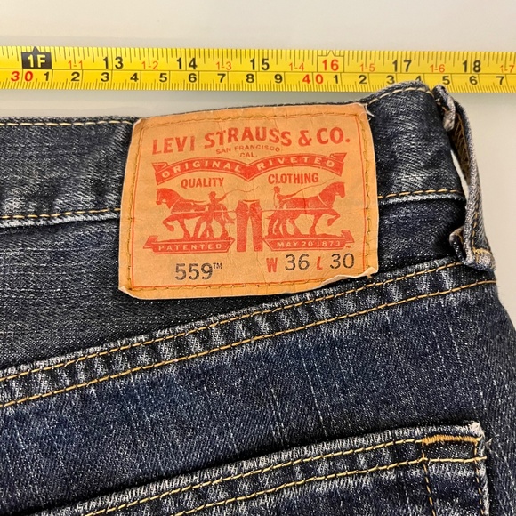 Levi’s 559 Relaxed Fit Jeans Zipper Fly Red Tag 36x30 Act 35x29 Blue Dark Wash D - Picture 2 of 9